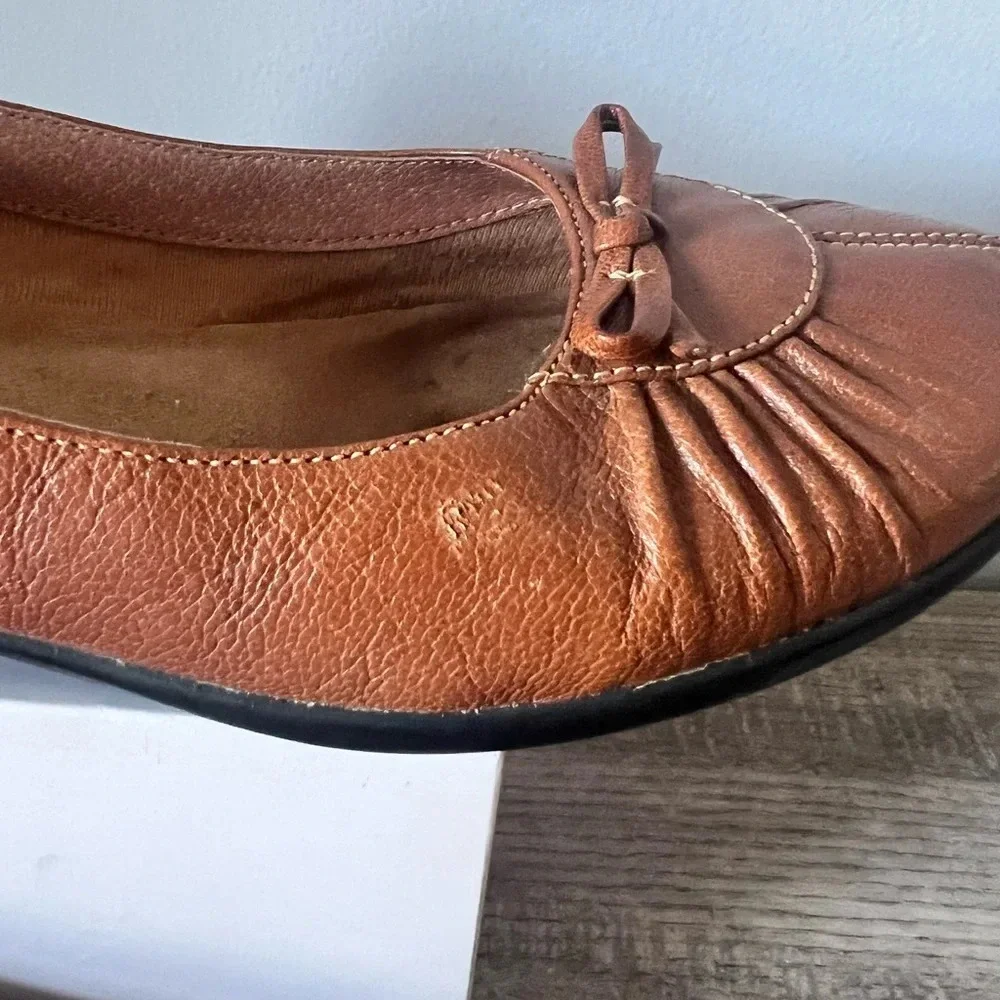 Clark’s Leather Flats